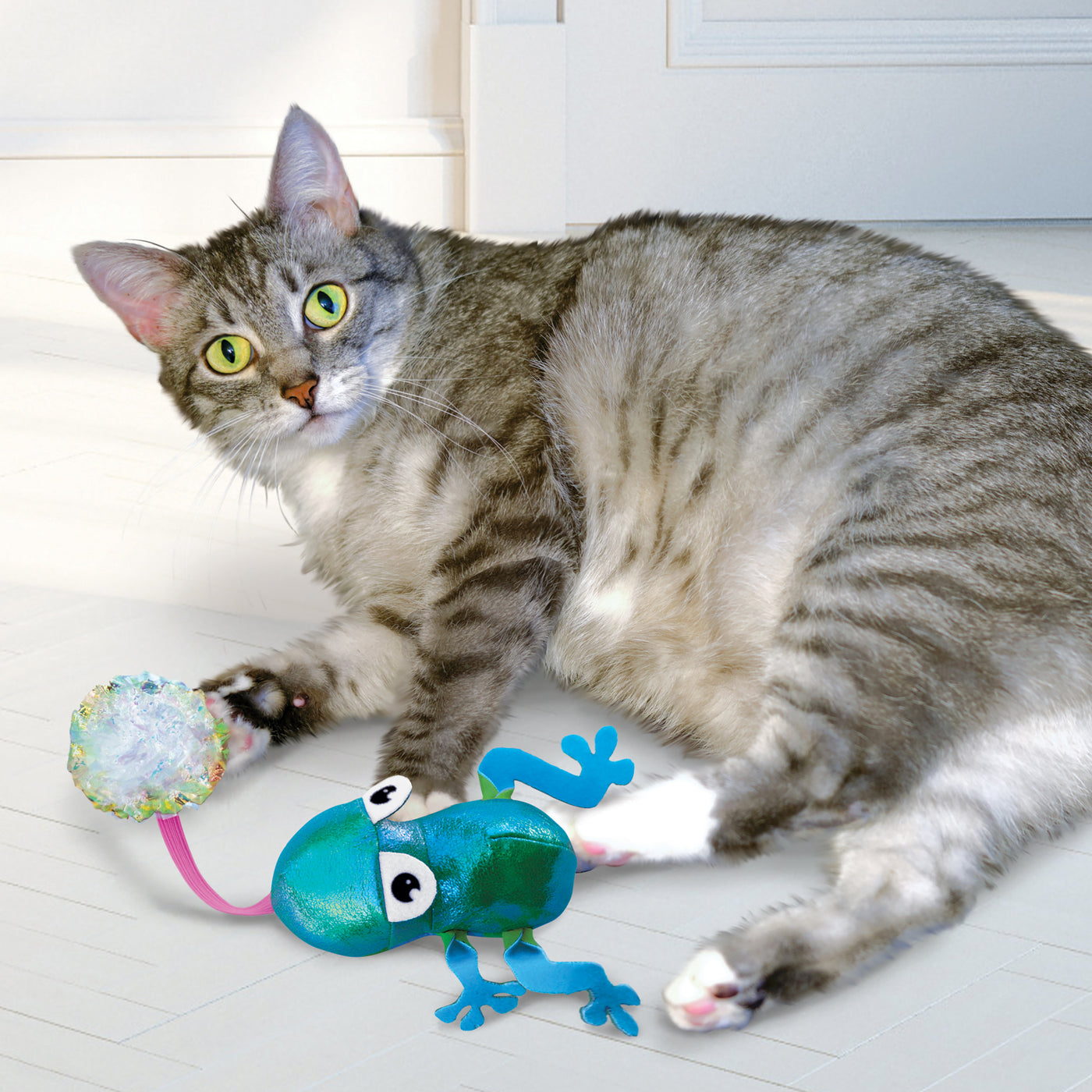 KONG Cat Flingaroo Frog Toy